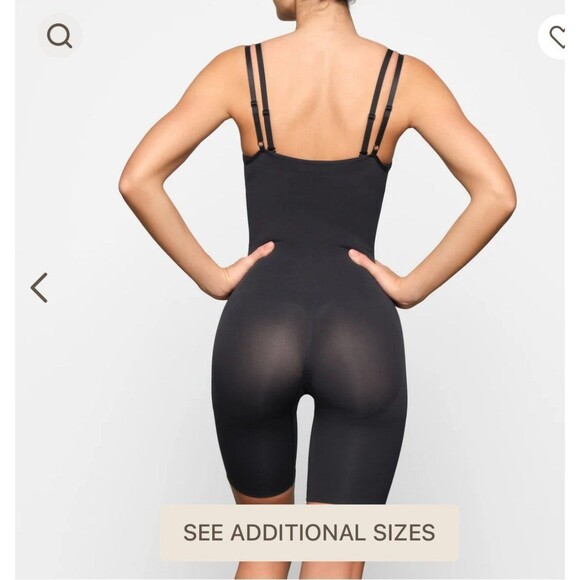 NWOT SEAMLESS SCULPT BUTT LIFTING OPEN BUST BODYSUIT - Picture 2 of 4